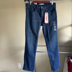 NWT Levis 314 shaping straight jeans 30x30